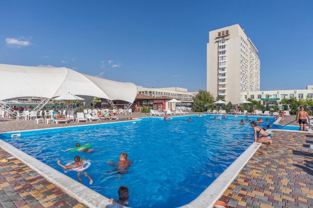 Hotel Promenad Zatoka Exterior foto